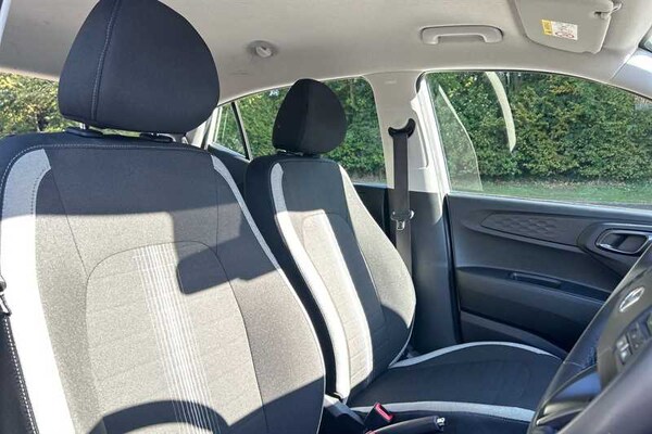 Used Hyundai i10 2023 for sale - 76155151: Photo 23