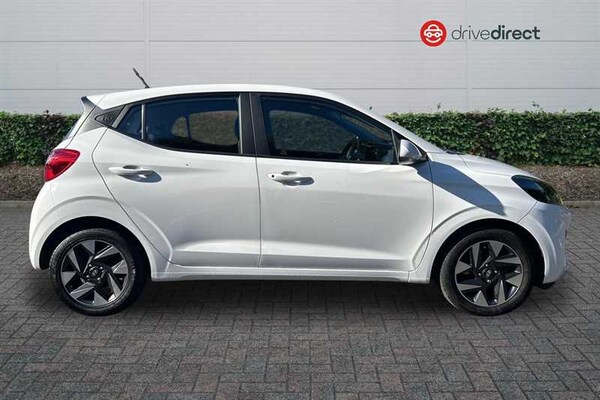 Used Hyundai i10 2023 for sale - 76155151: Photo 2