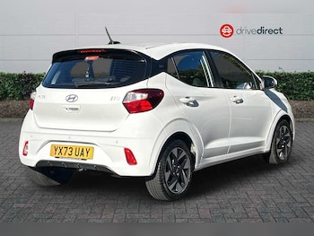Used Hyundai i10 2023 for sale - 76155151: Photo 3