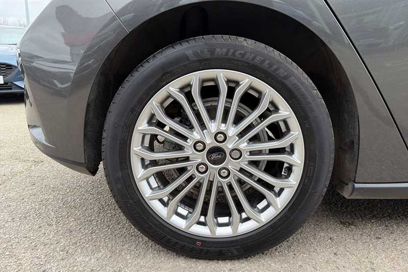 Used Ford Focus 2019 for sale - 77899976: Photo 10