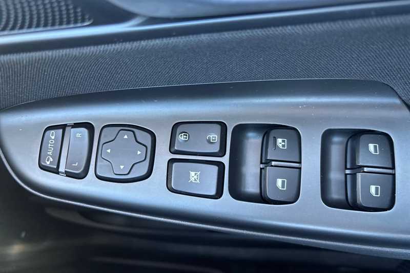 Used Hyundai KONA 2022 for sale - 76525527: Photo 16