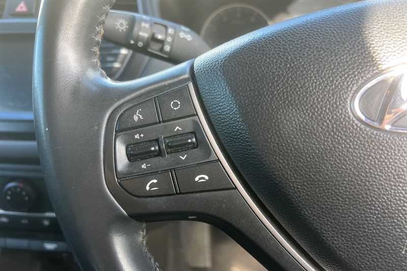 Used Hyundai i20 2020 for sale - 78161009: Photo 21