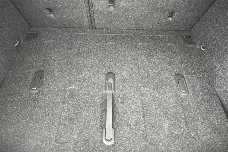 Used Volvo V40 2019 for sale - 78216528: Photo 25