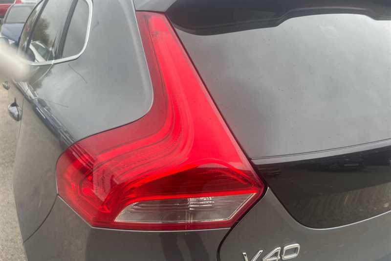 Used Volvo V40 2019 for sale - 78216528: Photo 31