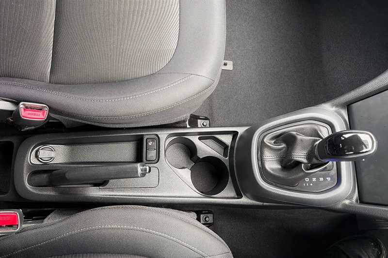 Used Hyundai i10 for sale - 77863649: Photo 14