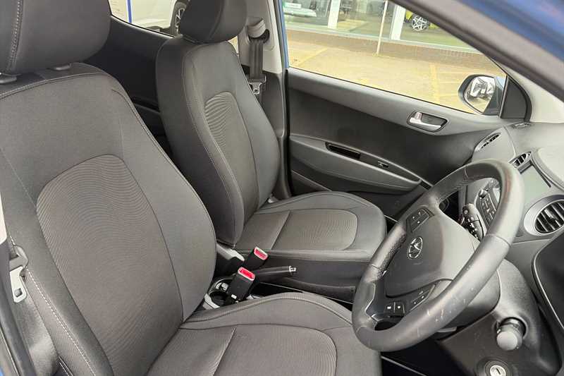 Used Hyundai i10 for sale - 77863649: Photo 23