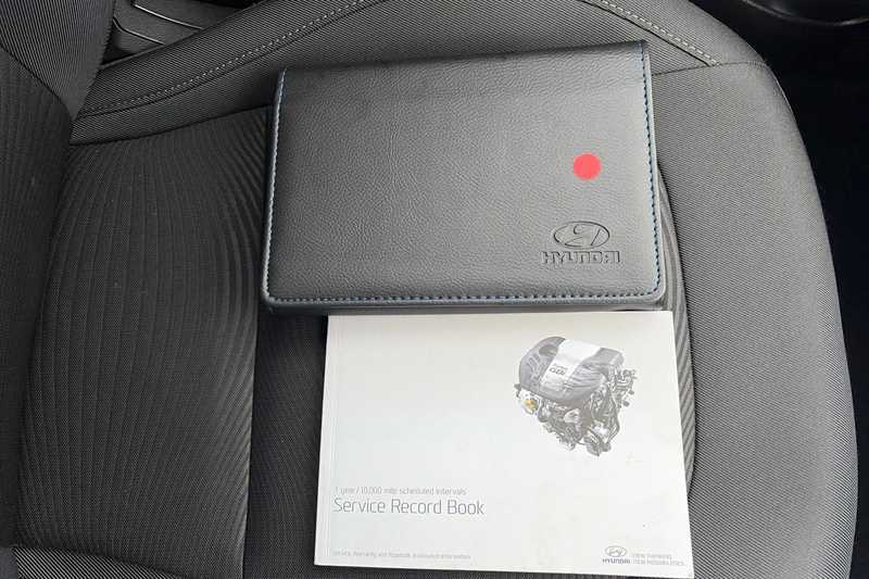 Used Hyundai i10 for sale - 77863649: Photo 36