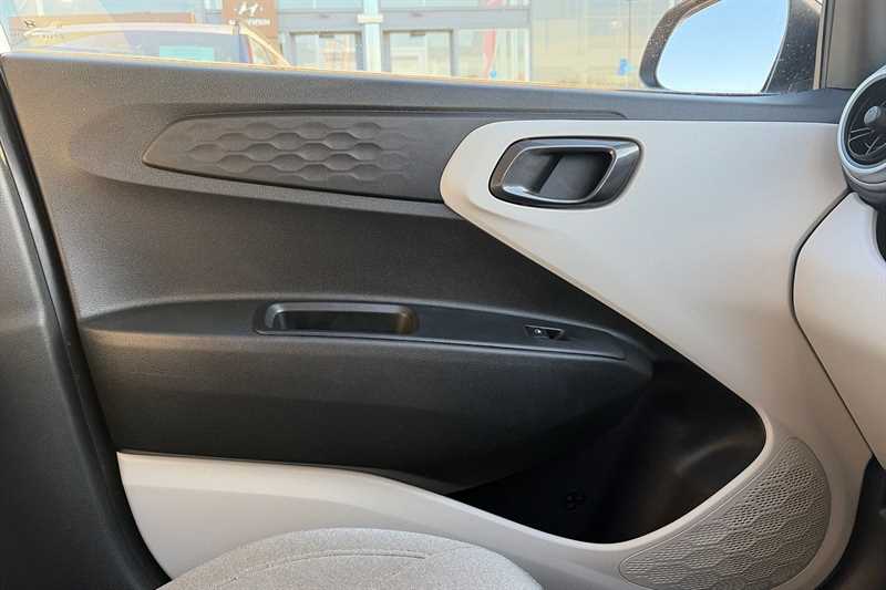 Used Hyundai i10 2023 for sale - 78075557: Photo 38