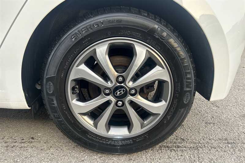 Used Hyundai i20 2018 for sale - 76443305: Photo 12