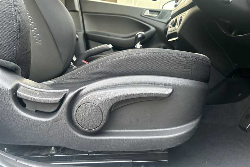 Used Hyundai i20 2018 for sale - 76443305: Photo 26