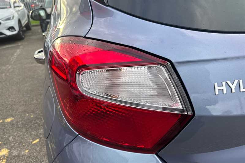 Used Hyundai i10 2023 for sale - 76286525: Photo 31