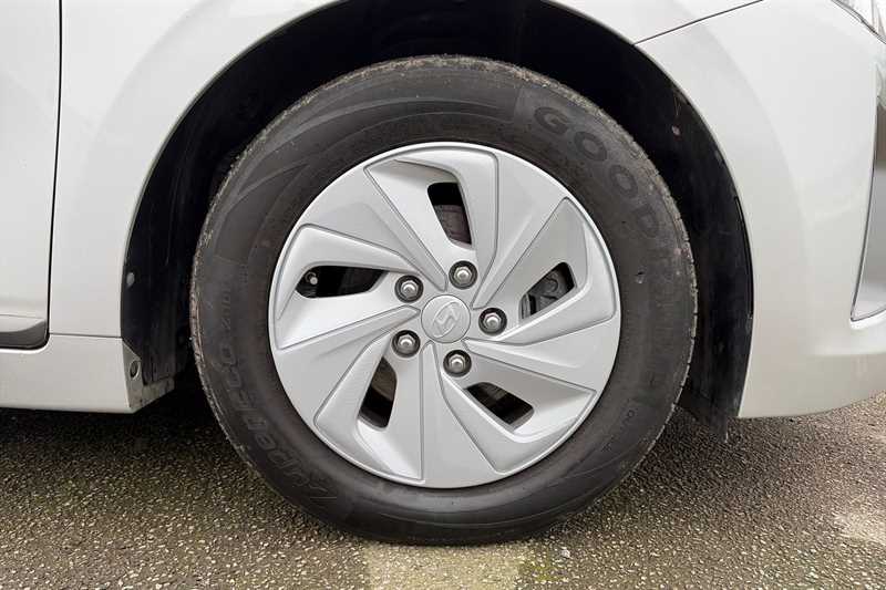 Used Hyundai IONIQ 2017 for sale - 77914776: Photo 9