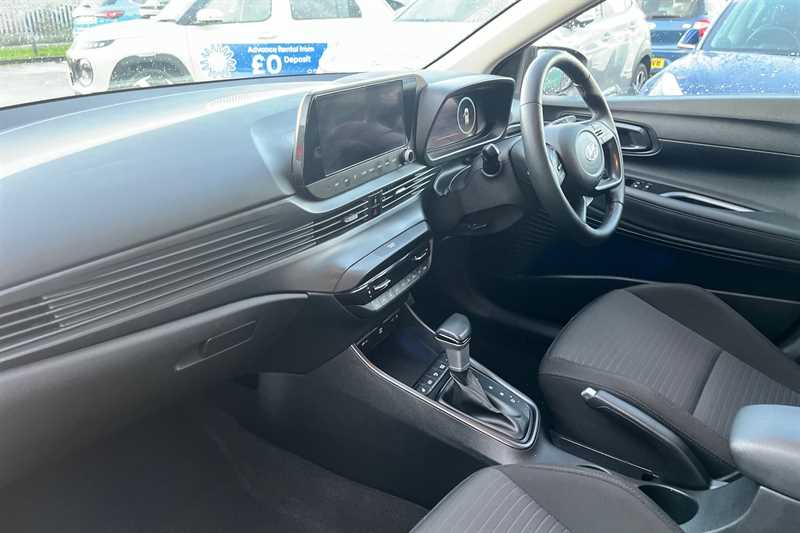 Used Hyundai i20 2022 for sale - 76648290: Photo 4