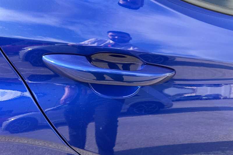 Vehicle 33