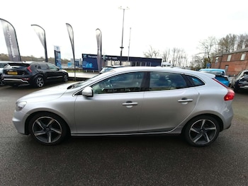 Used Volvo V40 2014 for sale - 78219983: Photo