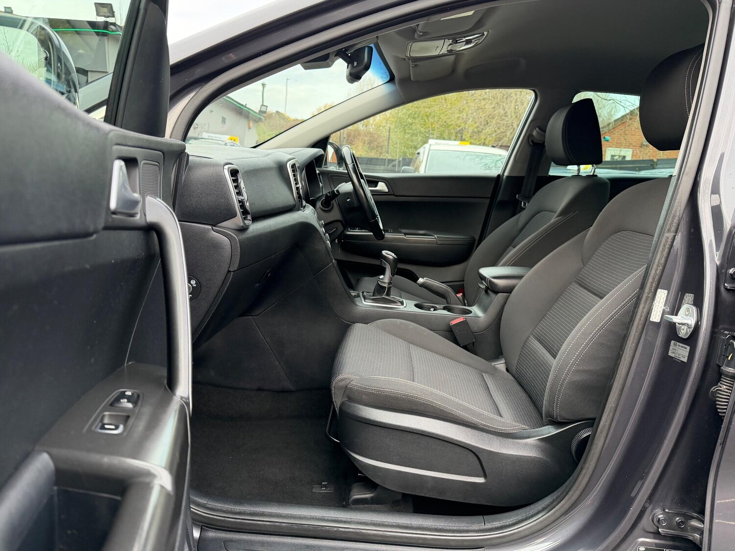 Used Kia Sportage 2018 for sale - 76942836: Photo 37