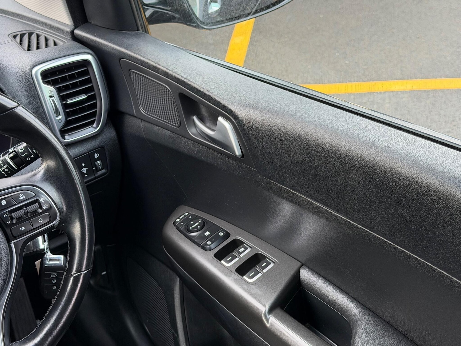 Used Kia Sportage 2018 for sale - 76942836: Photo 58