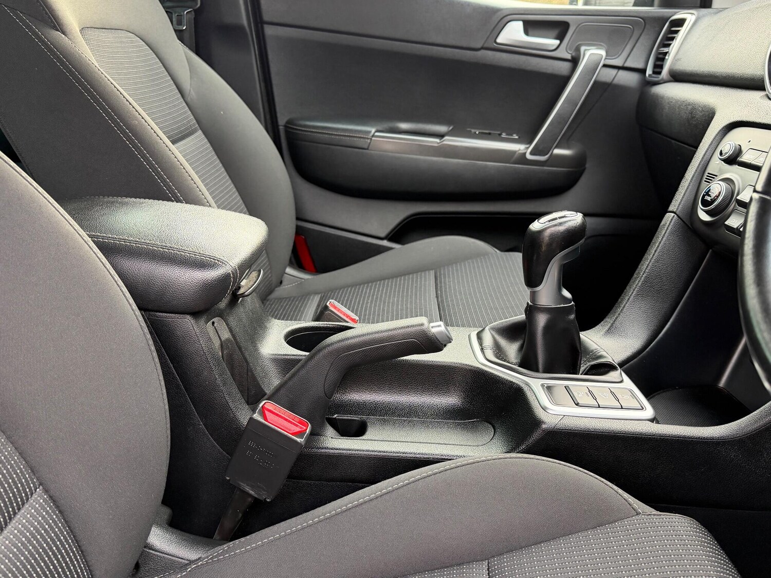 Used Kia Sportage 2018 for sale - 76942836: Photo 61