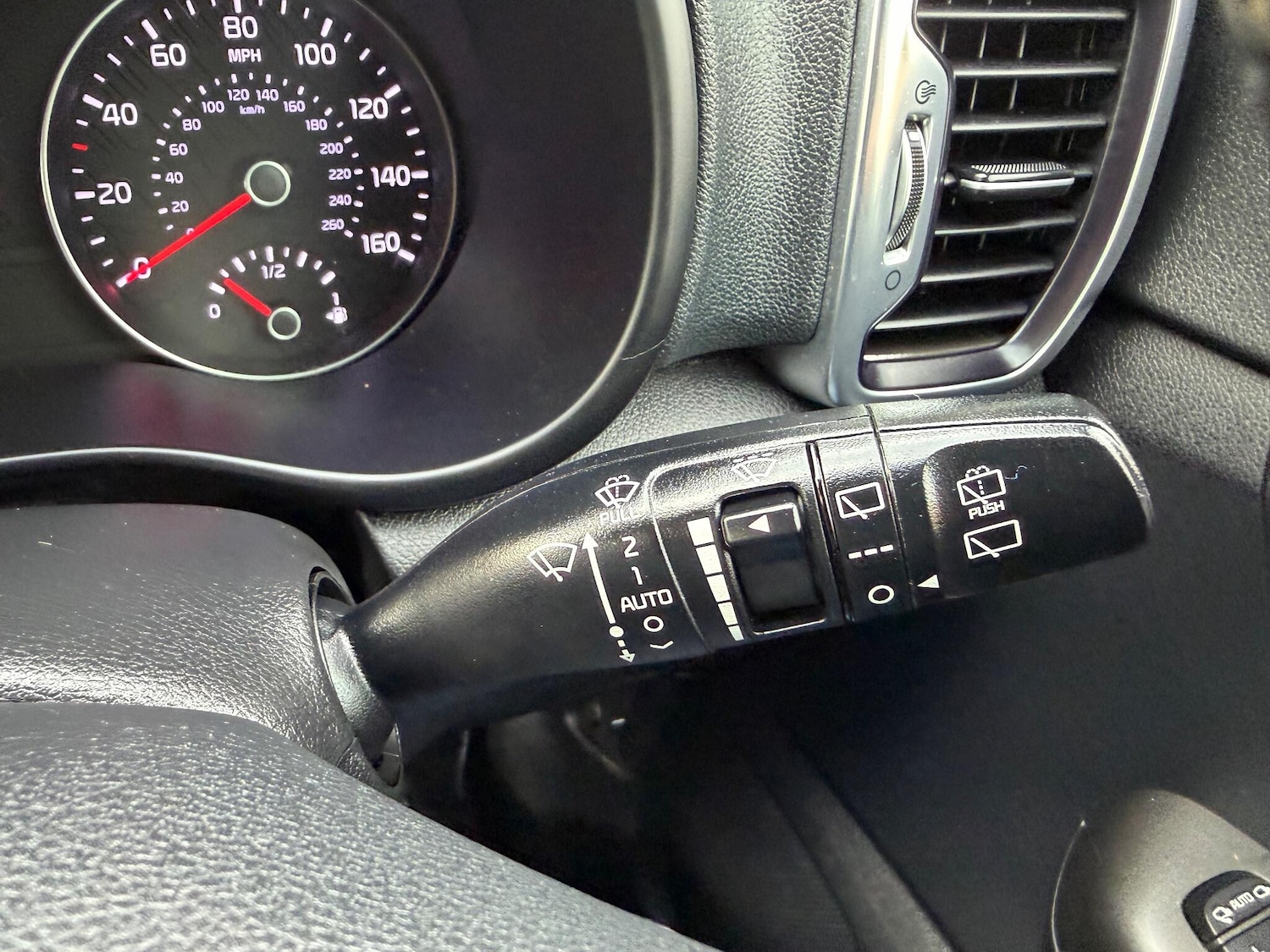 Used Kia Sportage 2018 for sale - 76942836: Photo 67