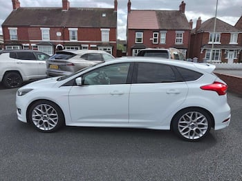 Used Ford Focus 2015 for sale - 79820459: Photo