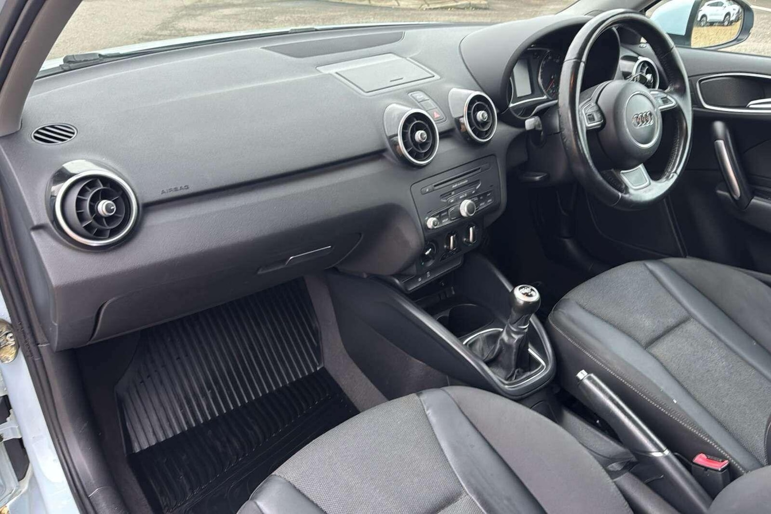 Used Audi A1 2011 for sale - 77695951: Photo 8