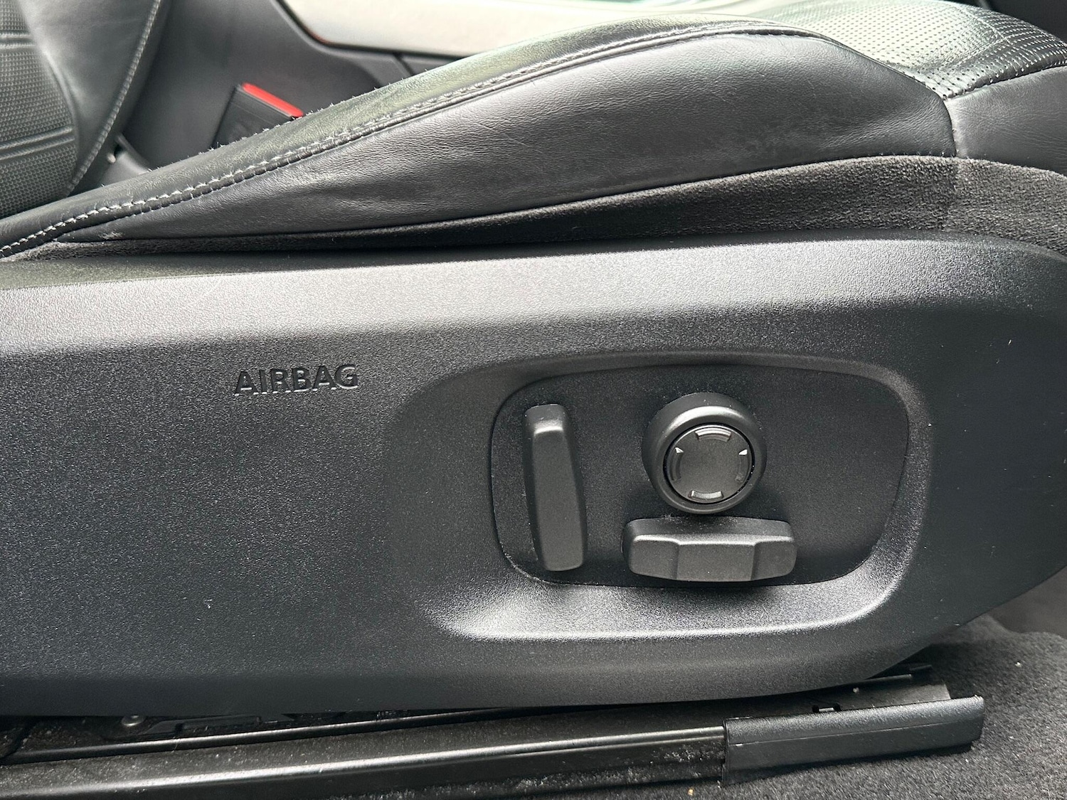 Used Land Rover Range Rover Evoque 2016 for sale - 77040331: Photo 39