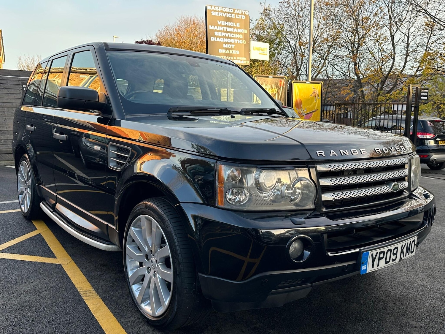 Used Land Rover Range Rover Sport 2009 for sale - 76380839: Photo 17