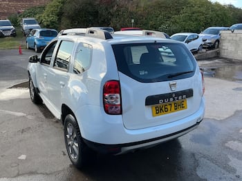 Used Dacia Duster 2017 for sale - 79830971: Photo