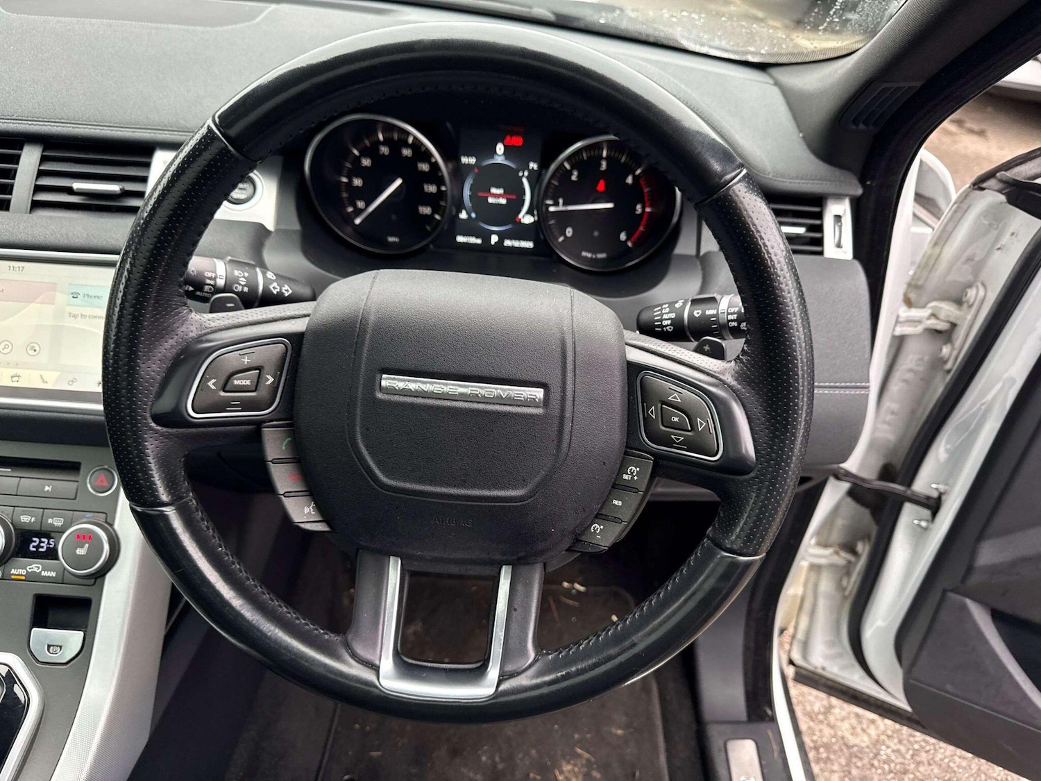 Used Land Rover Range Rover Evoque 2017 for sale - 77143159: Photo 9