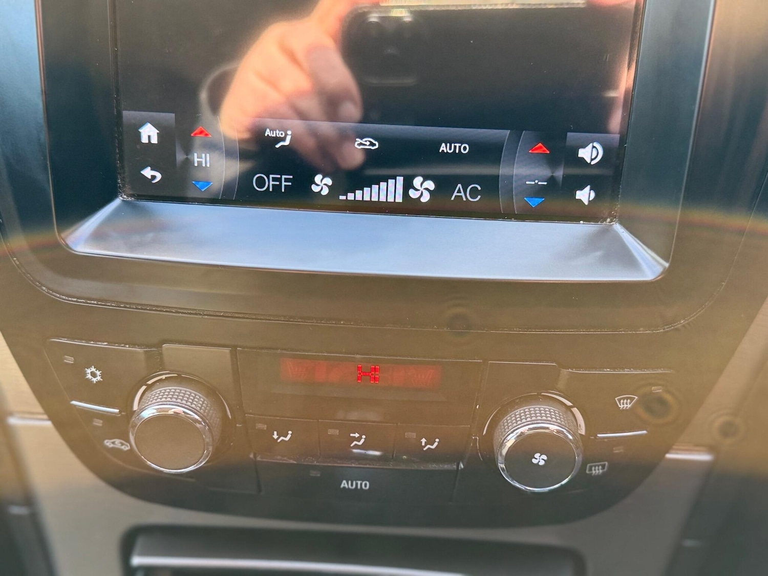 Used Vauxhall Insignia 2010 for sale - 78220377: Photo 39