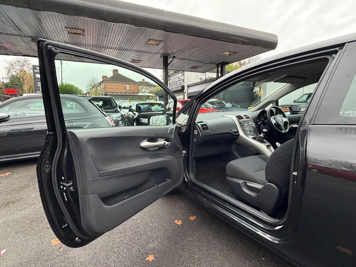 Used Toyota Auris 2009 for sale - 76326550: Photo 16