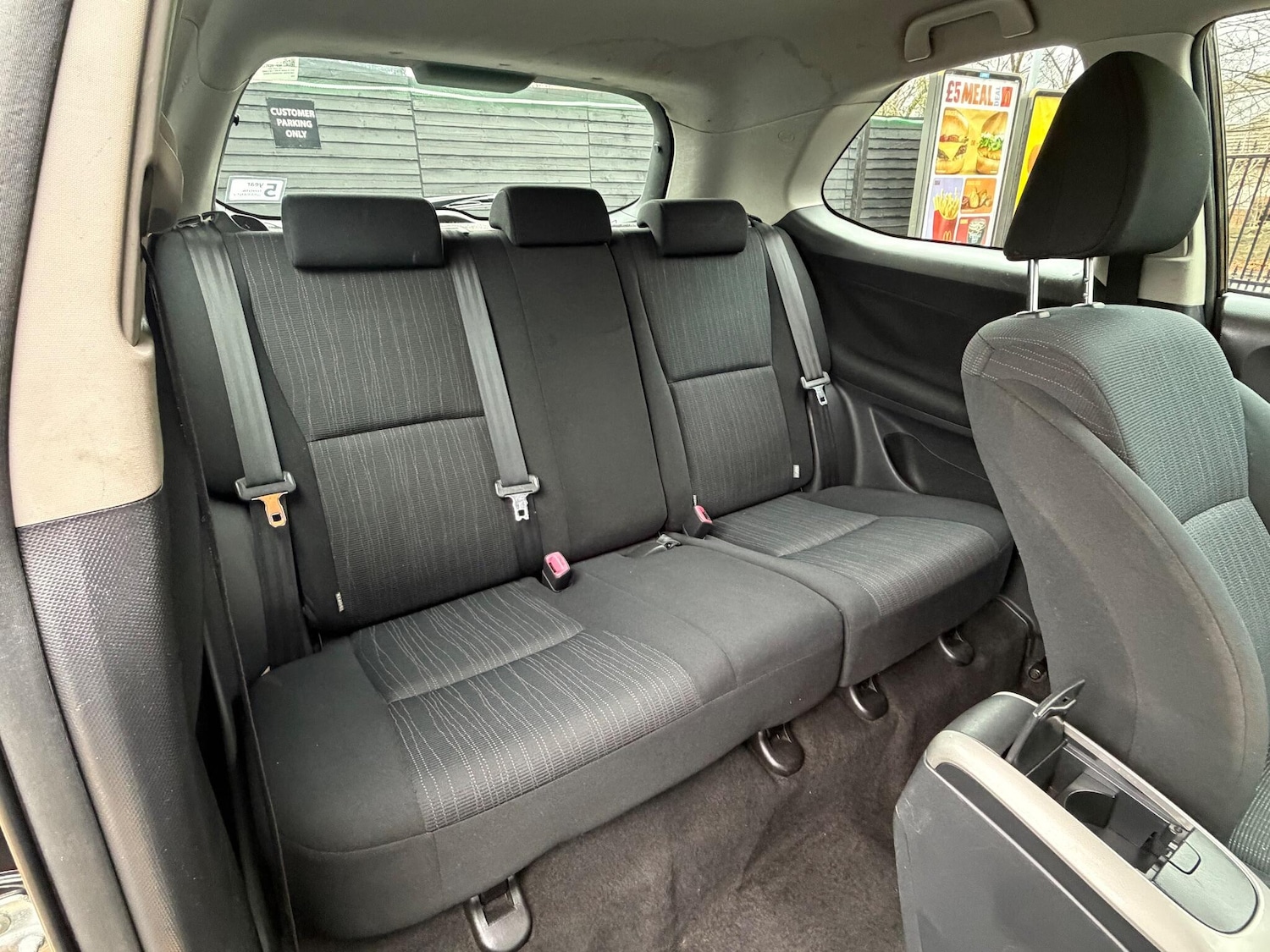 Used Toyota Auris 2009 for sale - 76326550: Photo 19