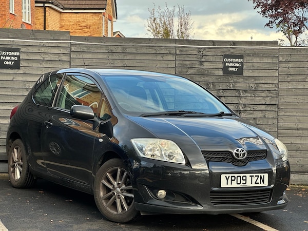 Used Toyota Auris 2009 for sale - 76326550: Photo 1