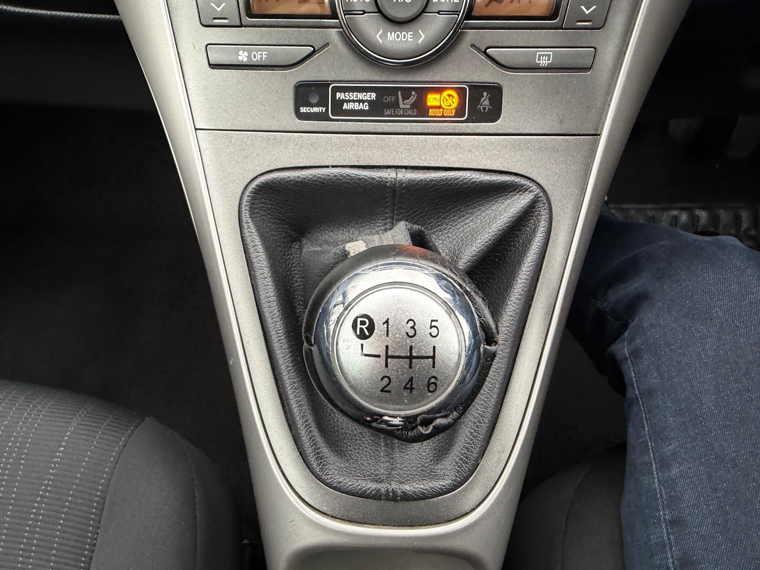 Used Toyota Auris 2009 for sale - 76326550: Photo 26