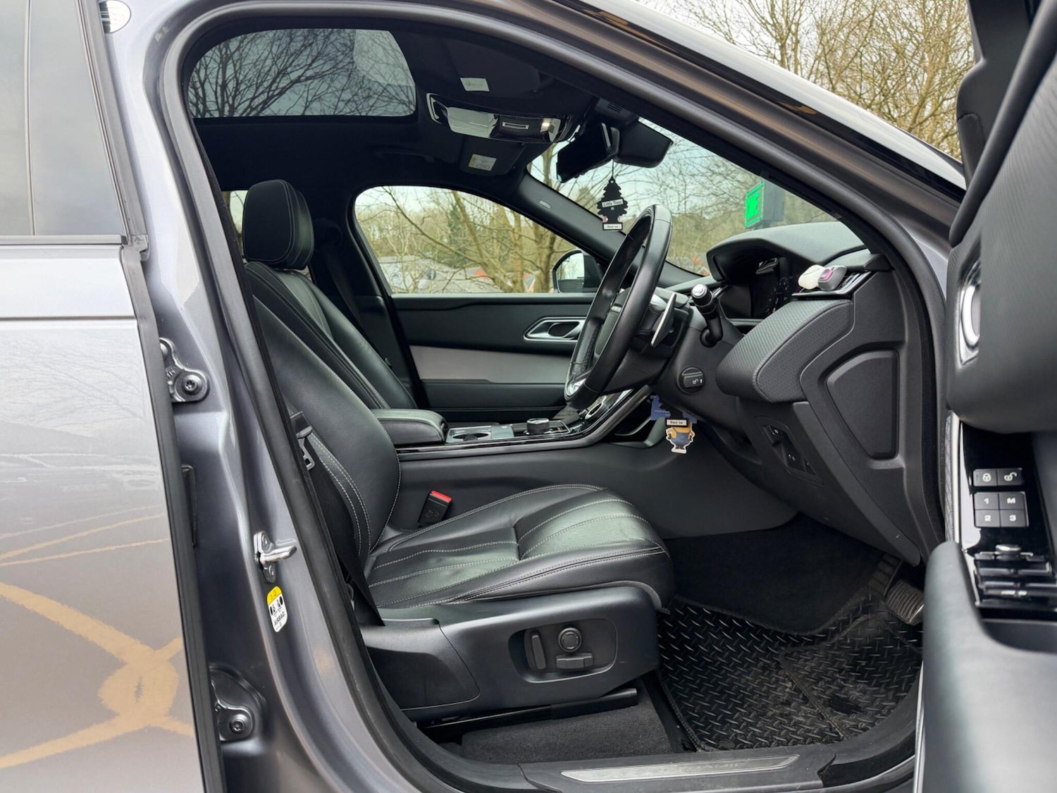 Used Land Rover Range Rover Velar 2020 for sale - 77495900: Photo 13