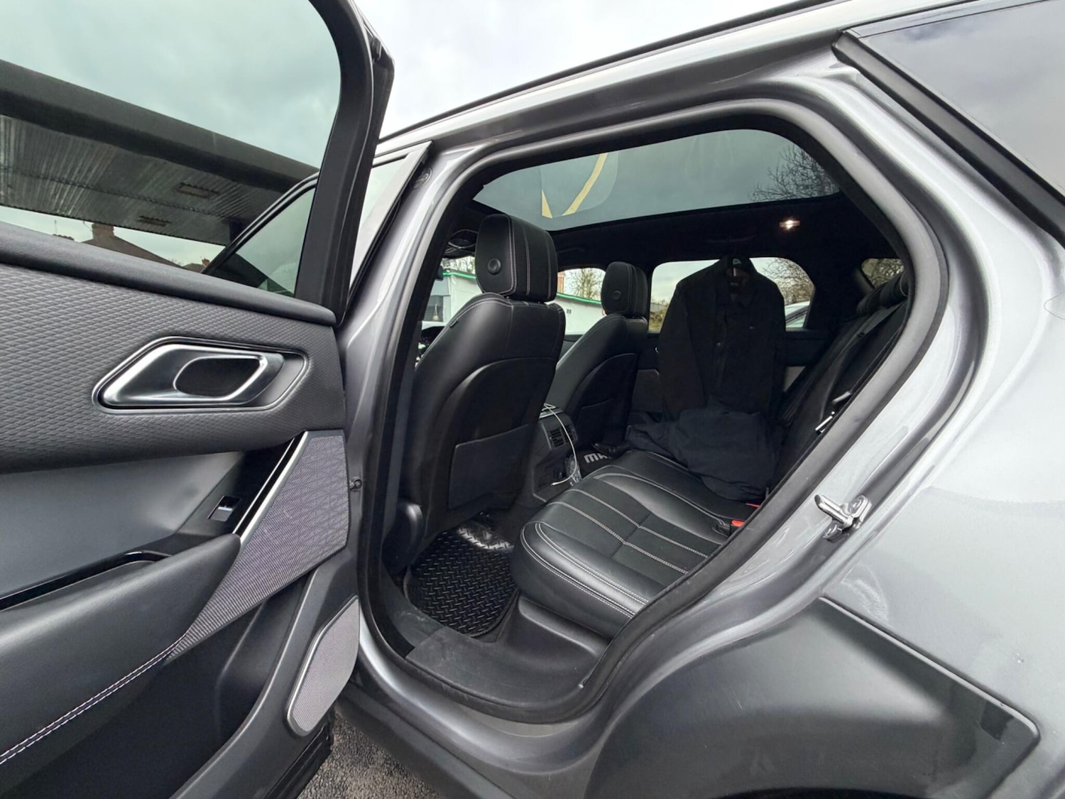 Used Land Rover Range Rover Velar 2020 for sale - 77495900: Photo 14