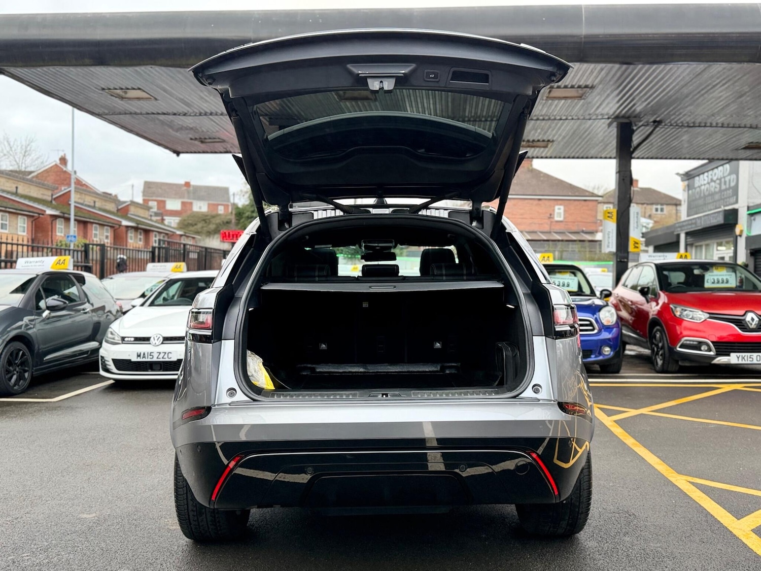 Used Land Rover Range Rover Velar 2020 for sale - 77495900: Photo 15