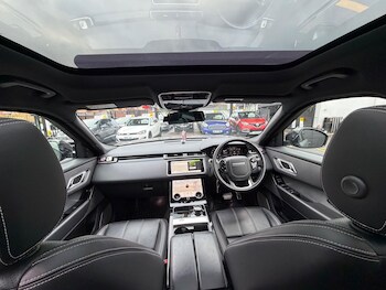 Used Land Rover Range Rover Velar 2020 for sale - 77495900: Photo