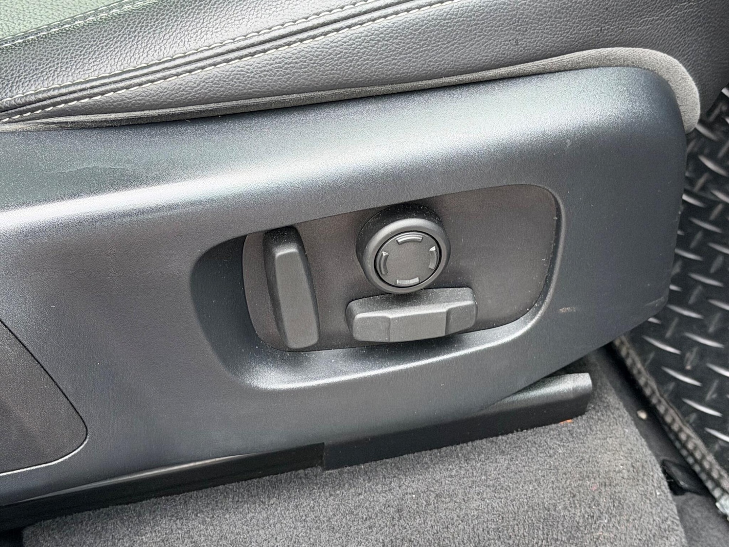 Used Land Rover Range Rover Velar 2020 for sale - 77495900: Photo 56