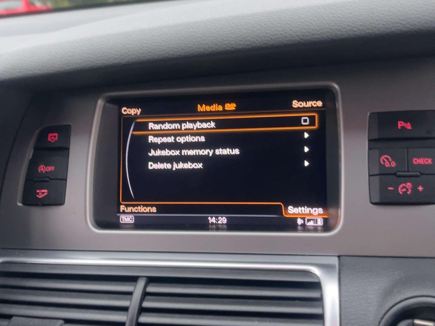 Used Audi Q7 2015 for sale - 76425276: Photo 7