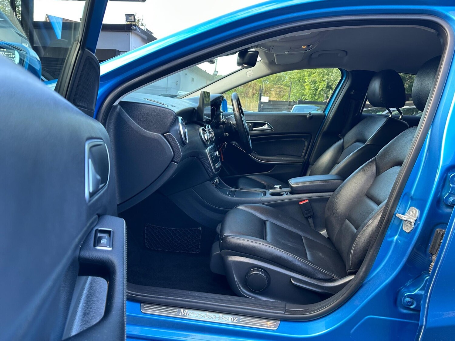 Used Mercedes-Benz A-Class 2016 for sale - 75884422: Photo 36