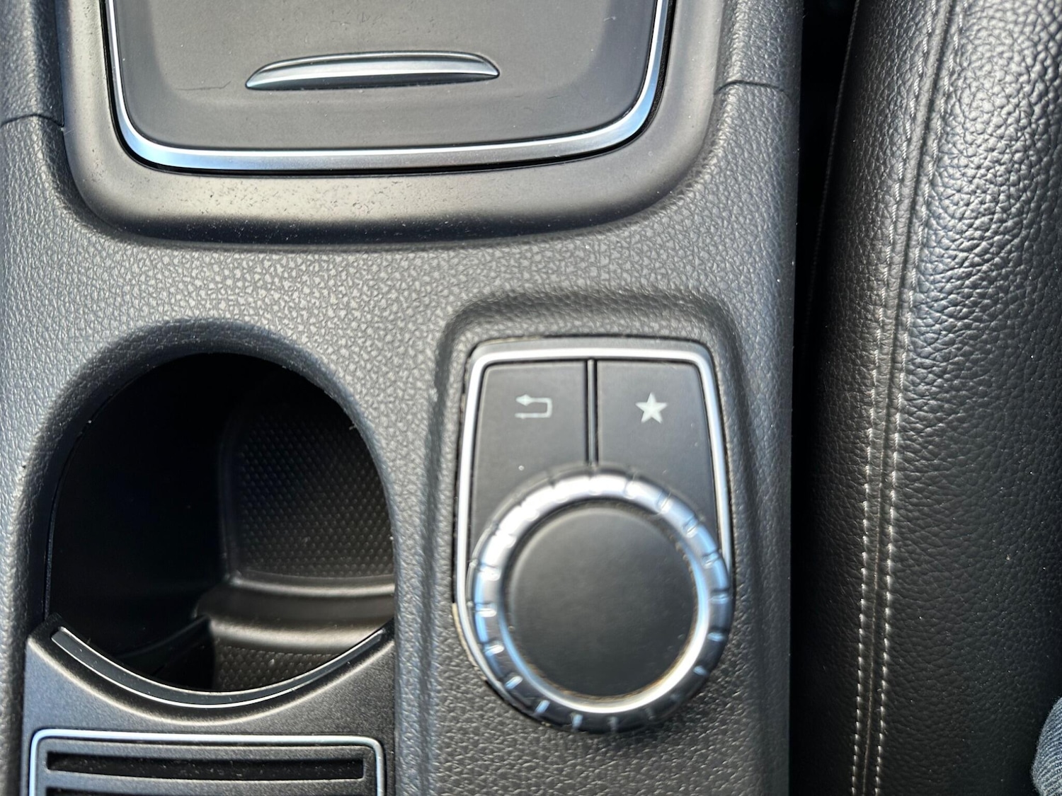 Used Mercedes-Benz A-Class 2016 for sale - 75884422: Photo 48