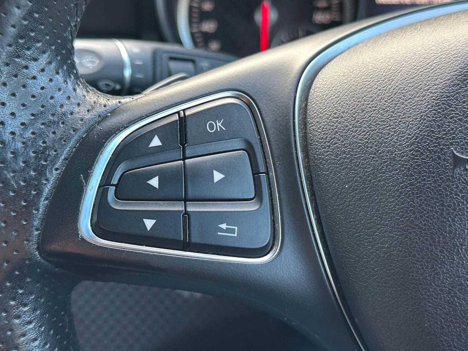 Used Mercedes-Benz A-Class 2016 for sale - 75884422: Photo 58