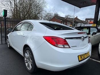 Used Vauxhall Insignia 2010 for sale - 77784785: Photo