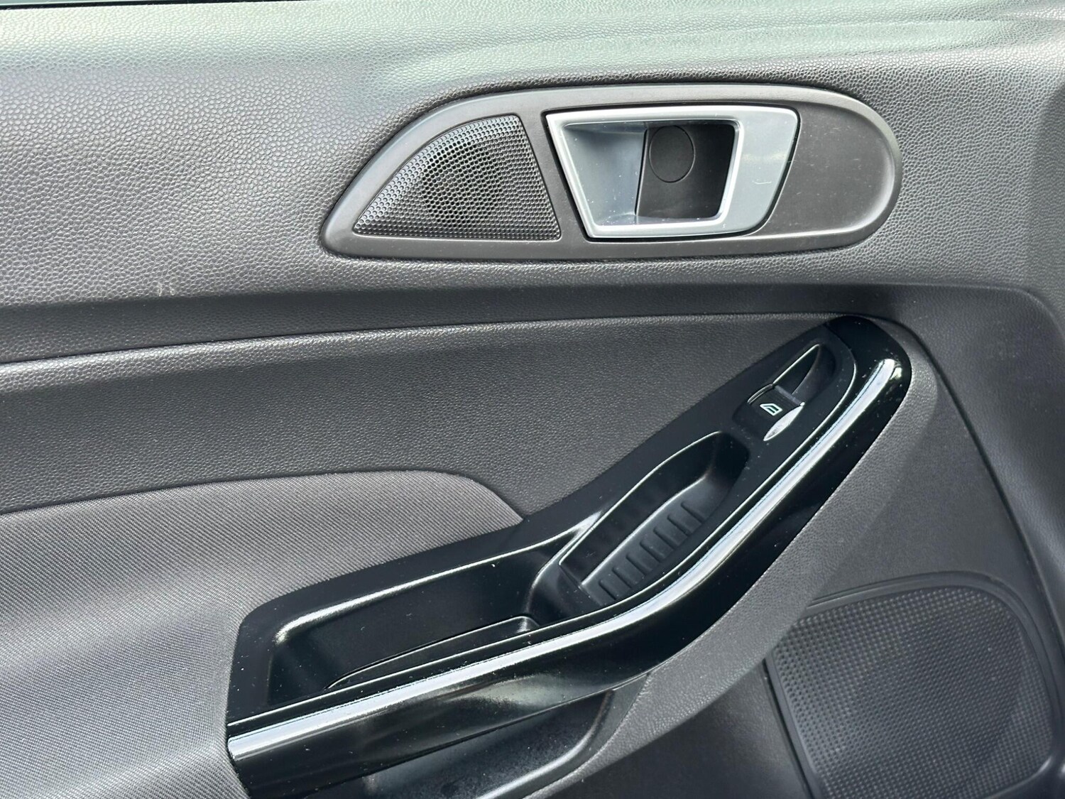 Used Ford Fiesta 2013 for sale - 76071858: Photo 35