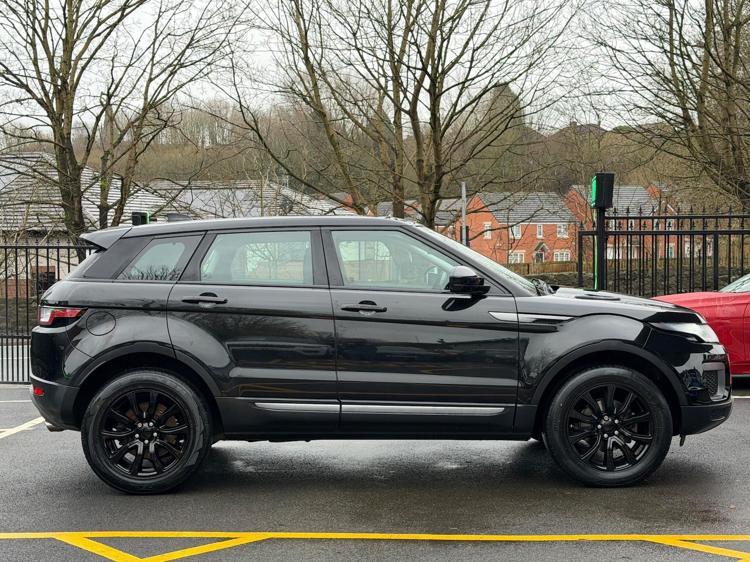 Used Land Rover Range Rover Evoque 2016 for sale - 77343779: Photo 2