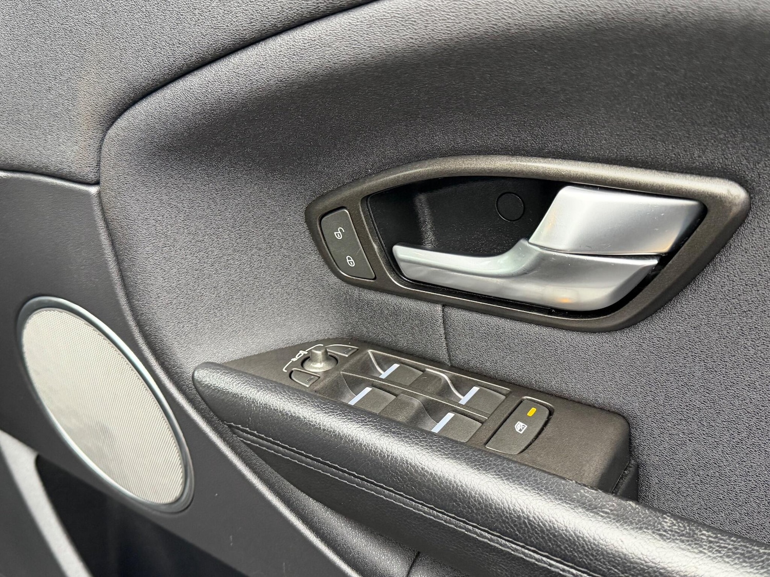 Used Land Rover Range Rover Evoque 2016 for sale - 77343779: Photo 73