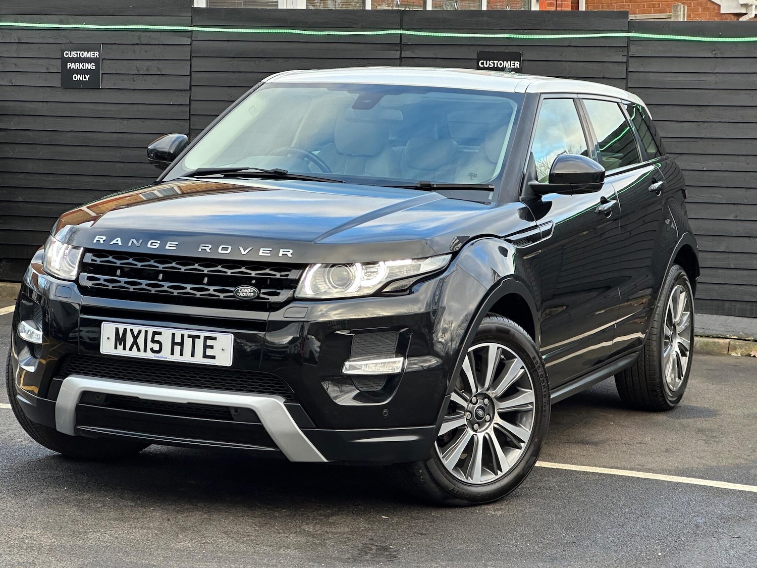 Used Land Rover Range Rover Evoque 2015 for sale - 77040789: Photo 24