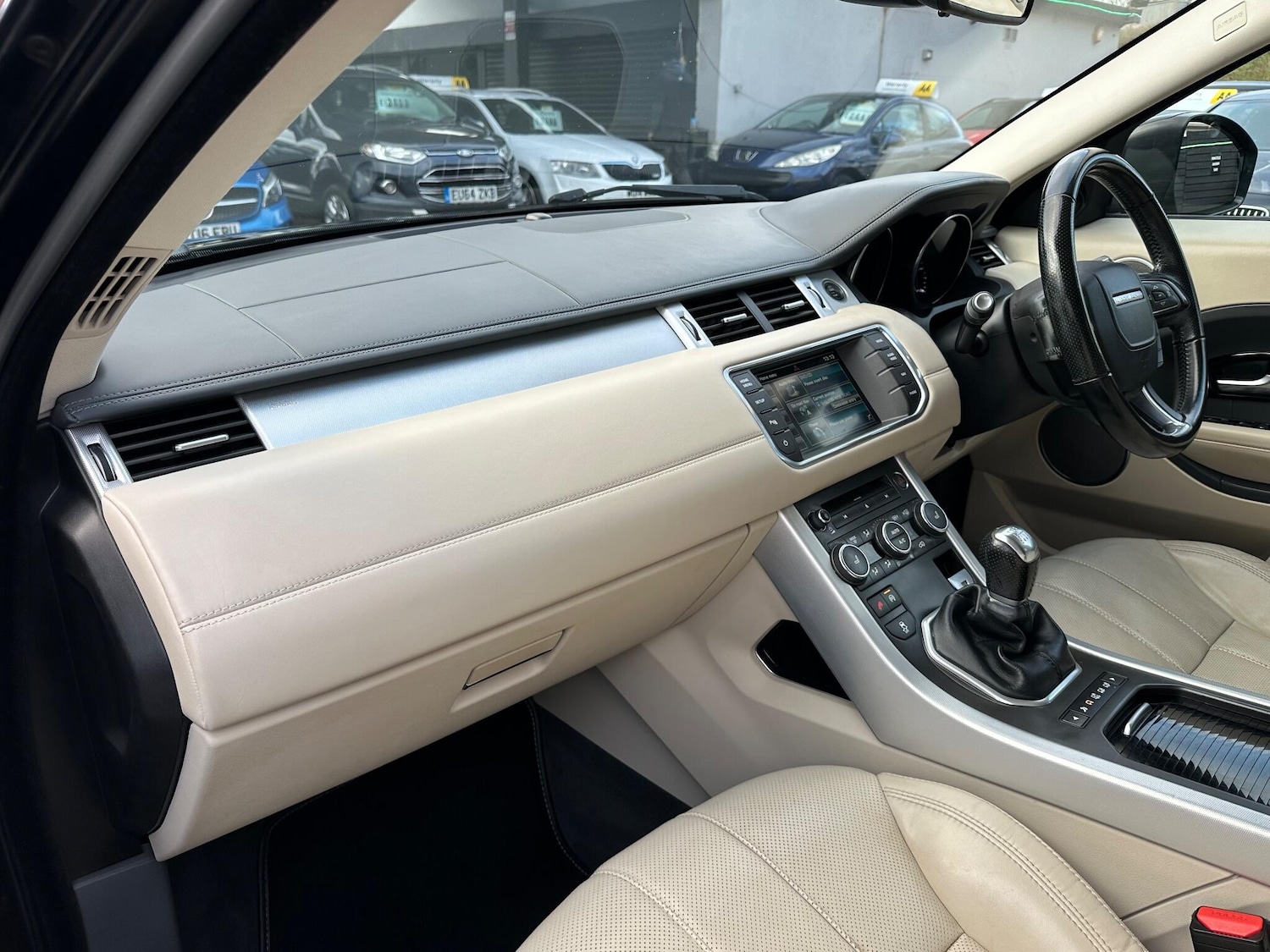 Used Land Rover Range Rover Evoque 2015 for sale - 77040789: Photo 26