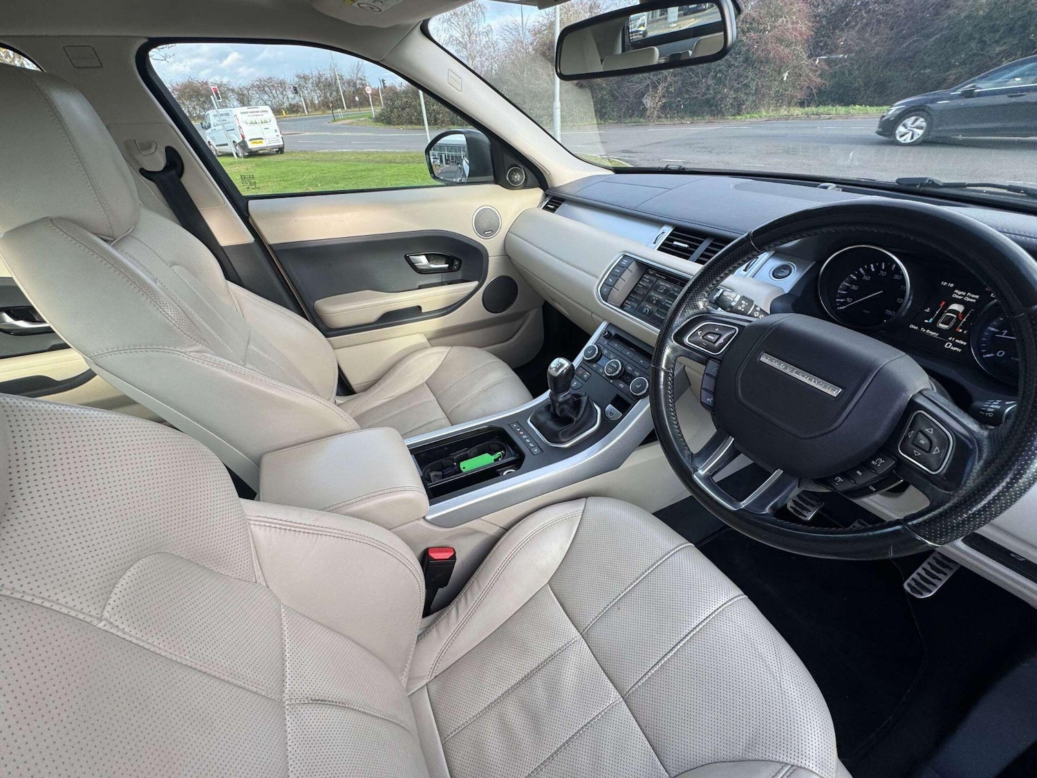 Used Land Rover Range Rover Evoque 2015 for sale - 77040789: Photo 9